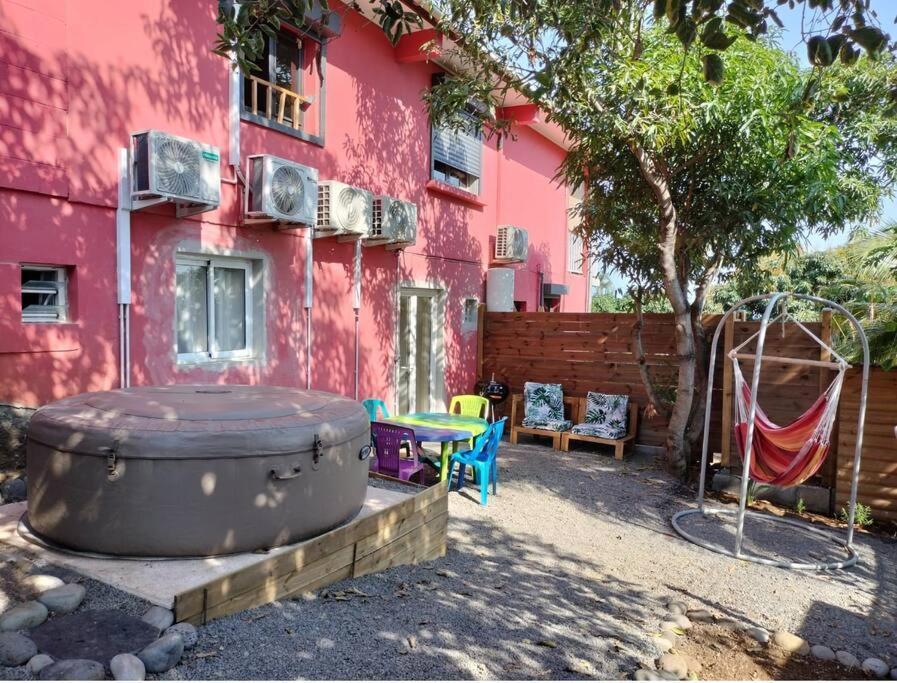 Appartement De La Maison Rouge Saint-Paul Экстерьер фото